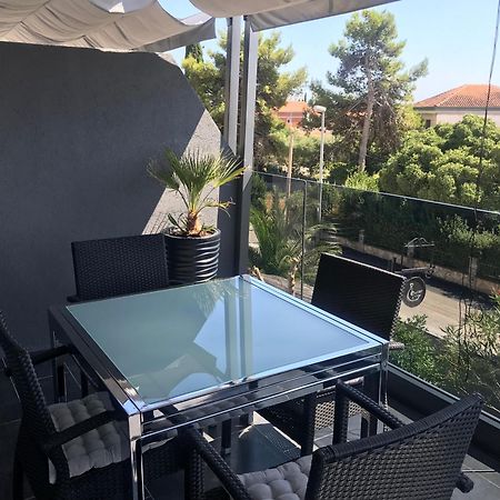 Apartmani Vernissage Biograd Na Moru Dış mekan fotoğraf
