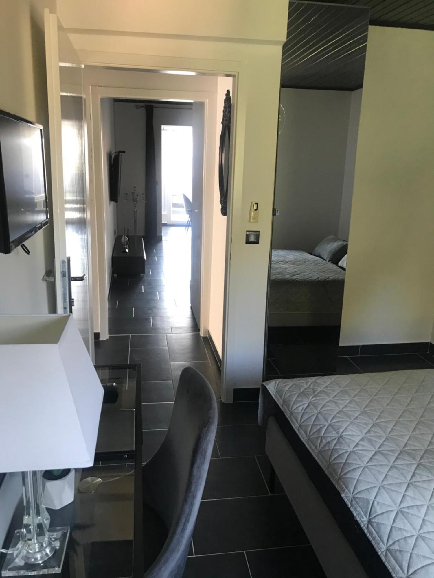 Apartmani Vernissage Biograd Na Moru Dış mekan fotoğraf