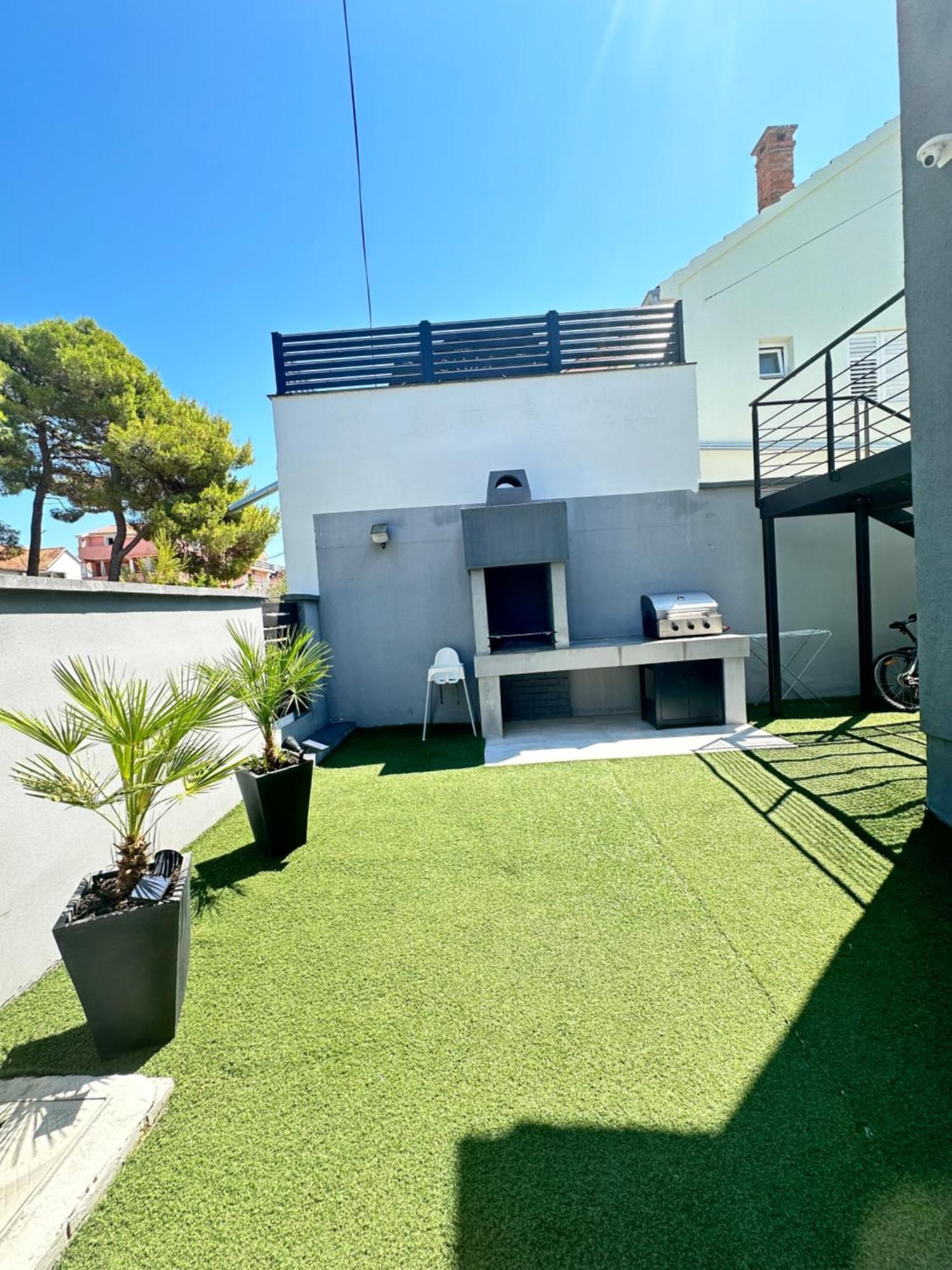 Apartmani Vernissage Biograd Na Moru Dış mekan fotoğraf