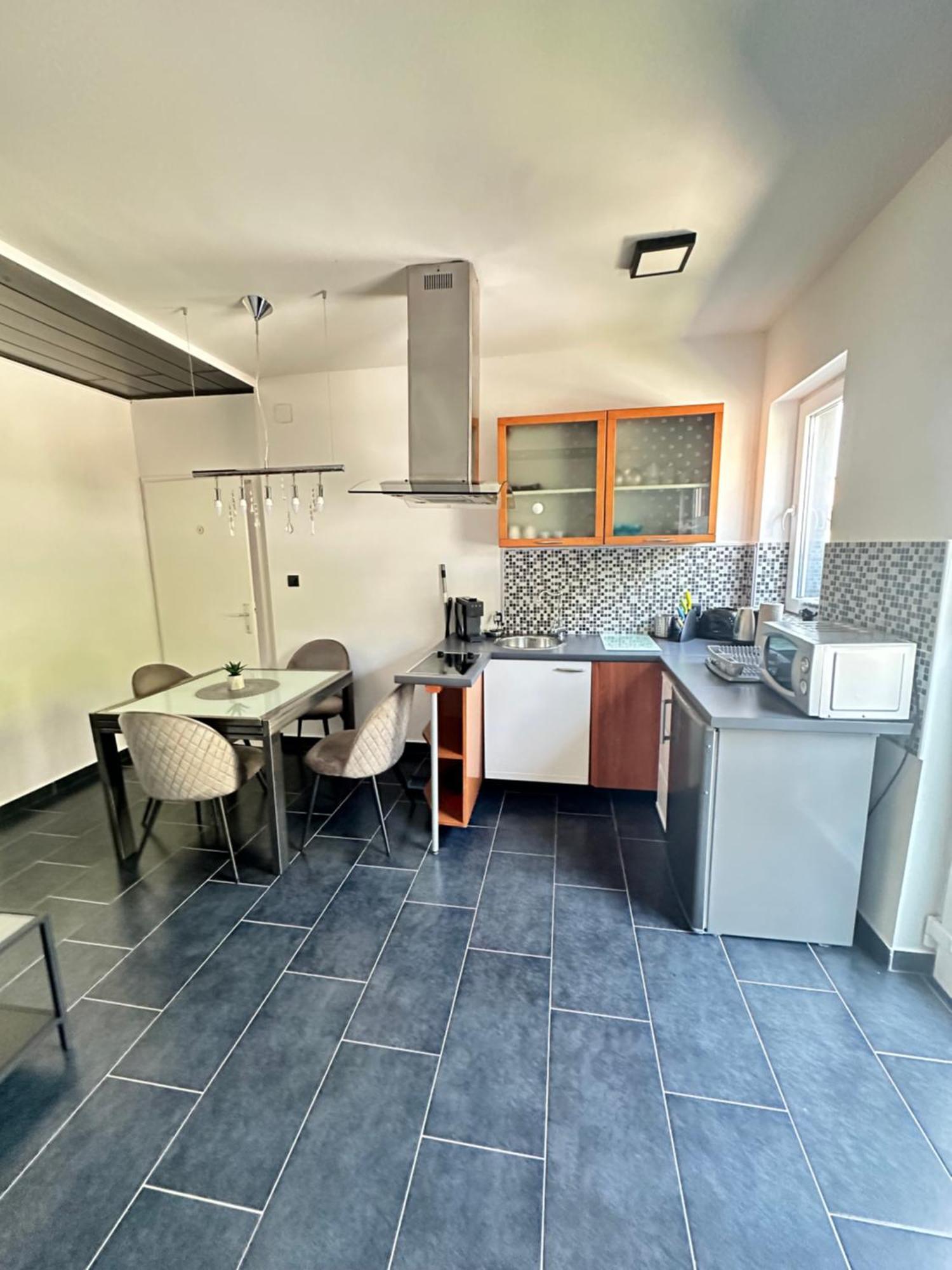 Apartmani Vernissage Biograd Na Moru Dış mekan fotoğraf