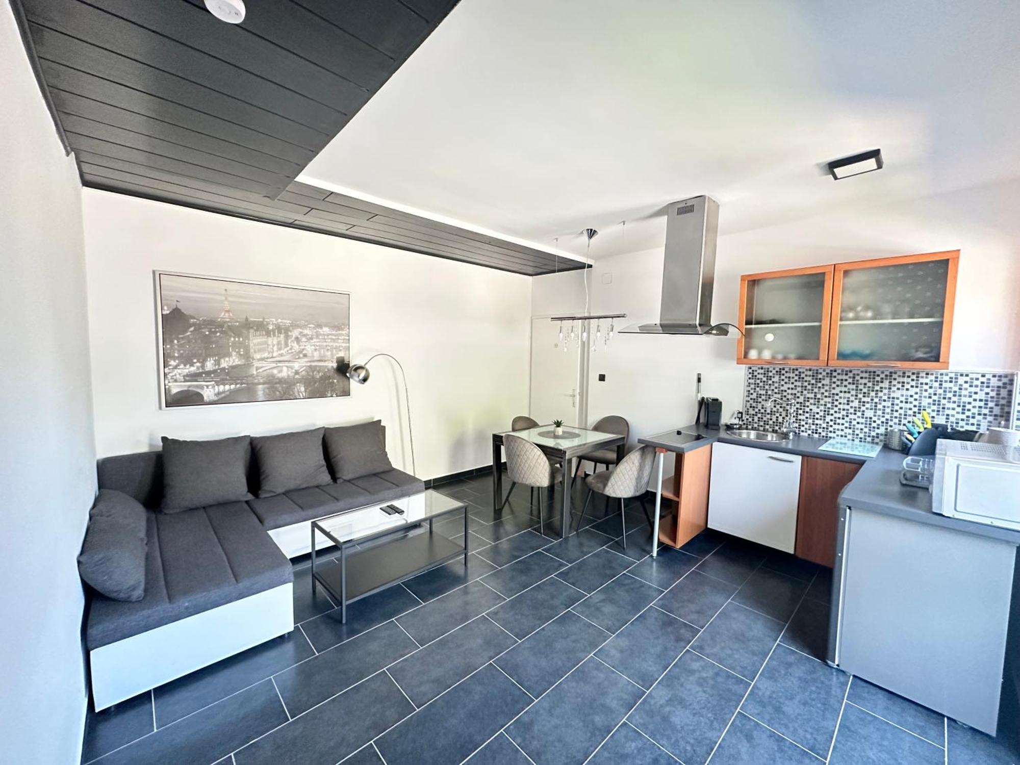 Apartmani Vernissage Biograd Na Moru Dış mekan fotoğraf