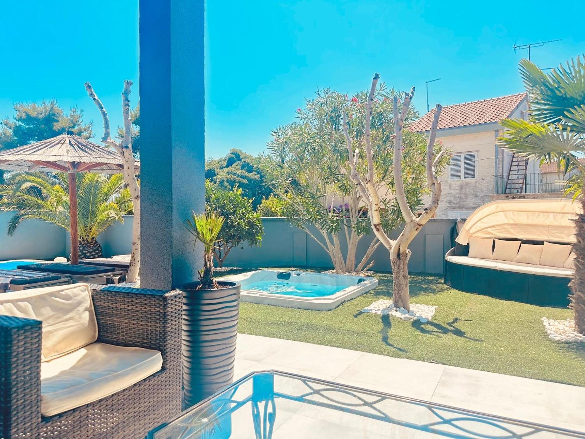 Apartmani Vernissage Biograd Na Moru Dış mekan fotoğraf